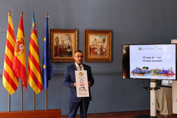 Benlloch hace balance de sus diez años de alcalde: 