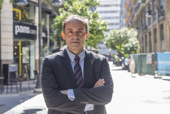 Armando Nieto (Divina Seguros): 
