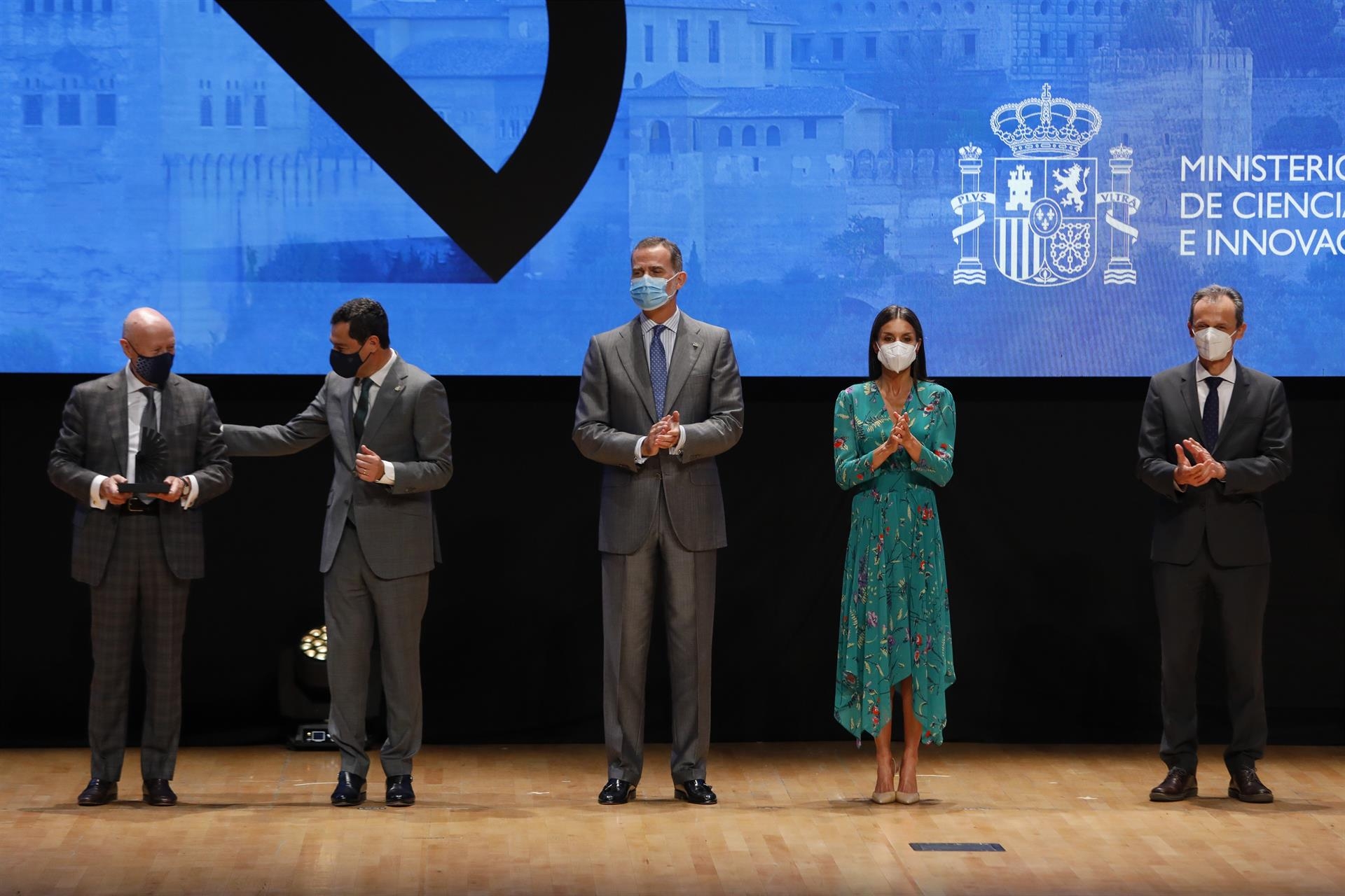 Pepe Gimeno y LZF Lamps reciben el Premio Nacional de Diseño