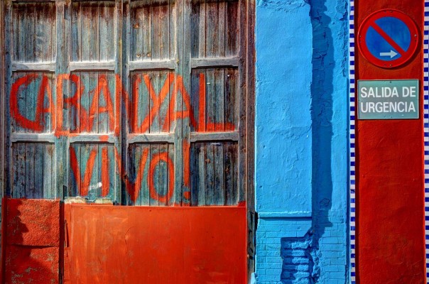 Cabayanl Íntim hurga en las heridas de los migrantes y la gentrificación