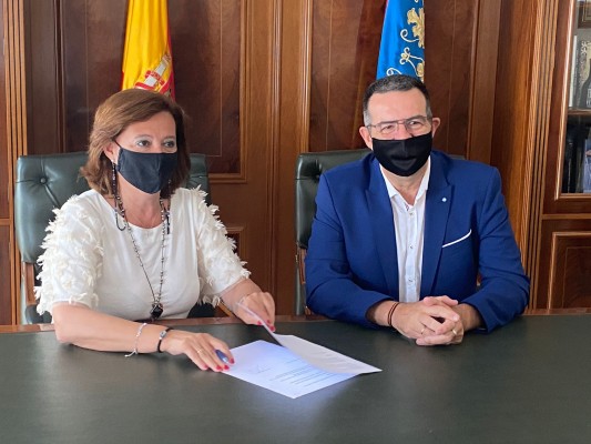 PP y Contigo Almoradí sellan un gobierno a media legislatura para garantizar la aprobación del presupuesto
