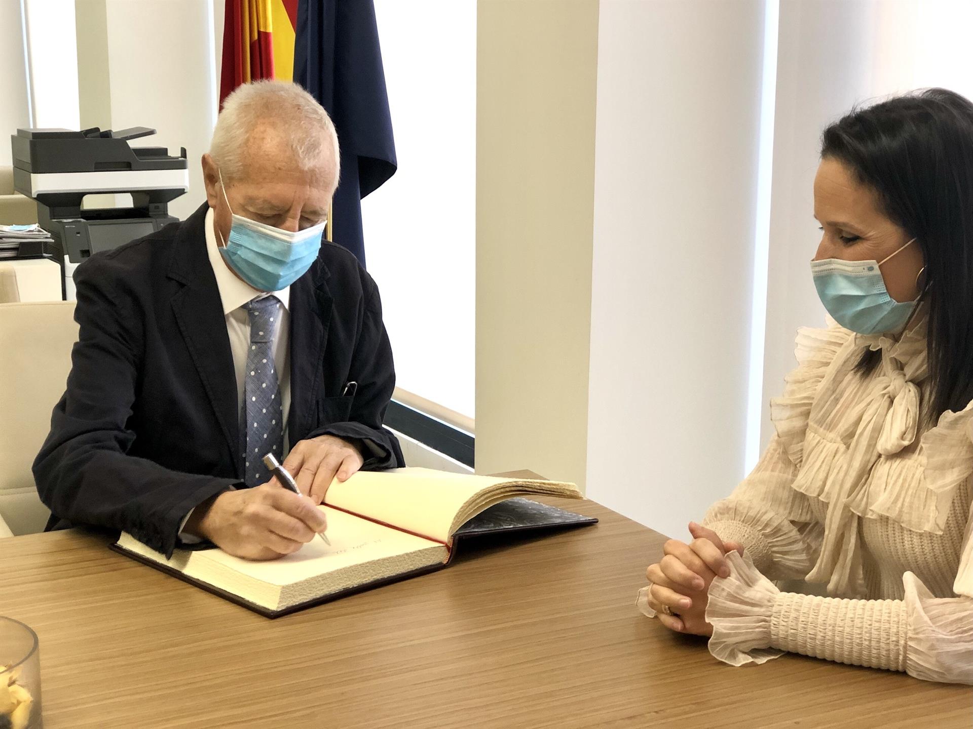 El Ayuntamiento de Almassora declara dos días de duelo oficial por el fallecimiento de Tomás Llorens