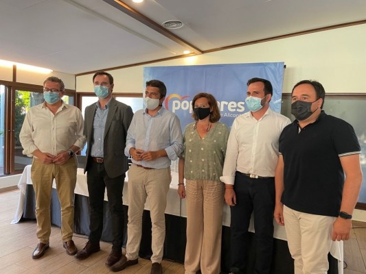 Mazón ficha al presidente de la patronal juguetera para el PP y refuerza los cargos de la Vega Baja
