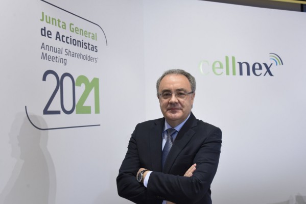 Cellnex vuelve a tener a tiro de piedra a BBVA para superarle por valor en bolsa