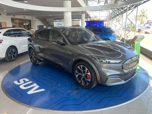 Autos Montalt ya cuenta con el nuevo

Ford Mustang Mach-E