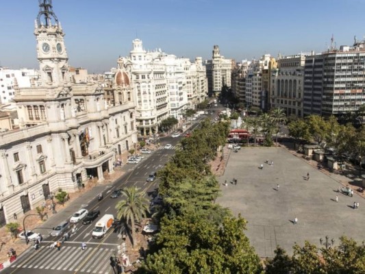València coordina con la Generalitat y Delegación Gobierno la recuperación de la actividad