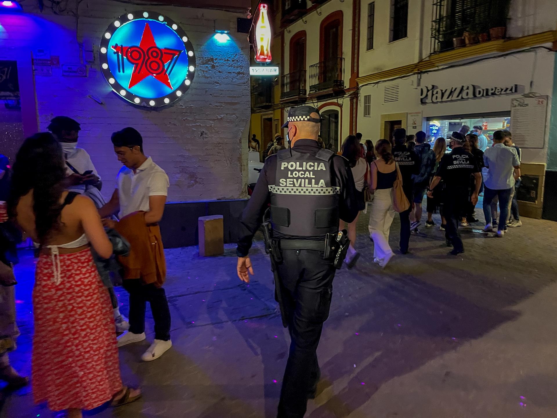 Sanidad permite a las CCAA ampliar el horario del ocio nocturno si su situación epidemiológica lo permite
