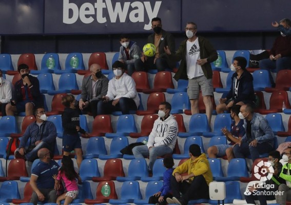 El Levante sacará de nuevo campaña de abonos y retomará el plan de que todos los socios paguen