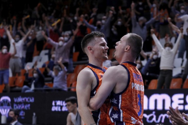 El Valencia Basket se mide a sí mismo y a un mermado Madrid para ir a la final