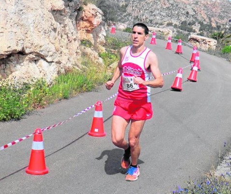 La FAMU lleva al Nacional de 100 y 50 kilómetros de Santander a 13 hombres y dos mujeres