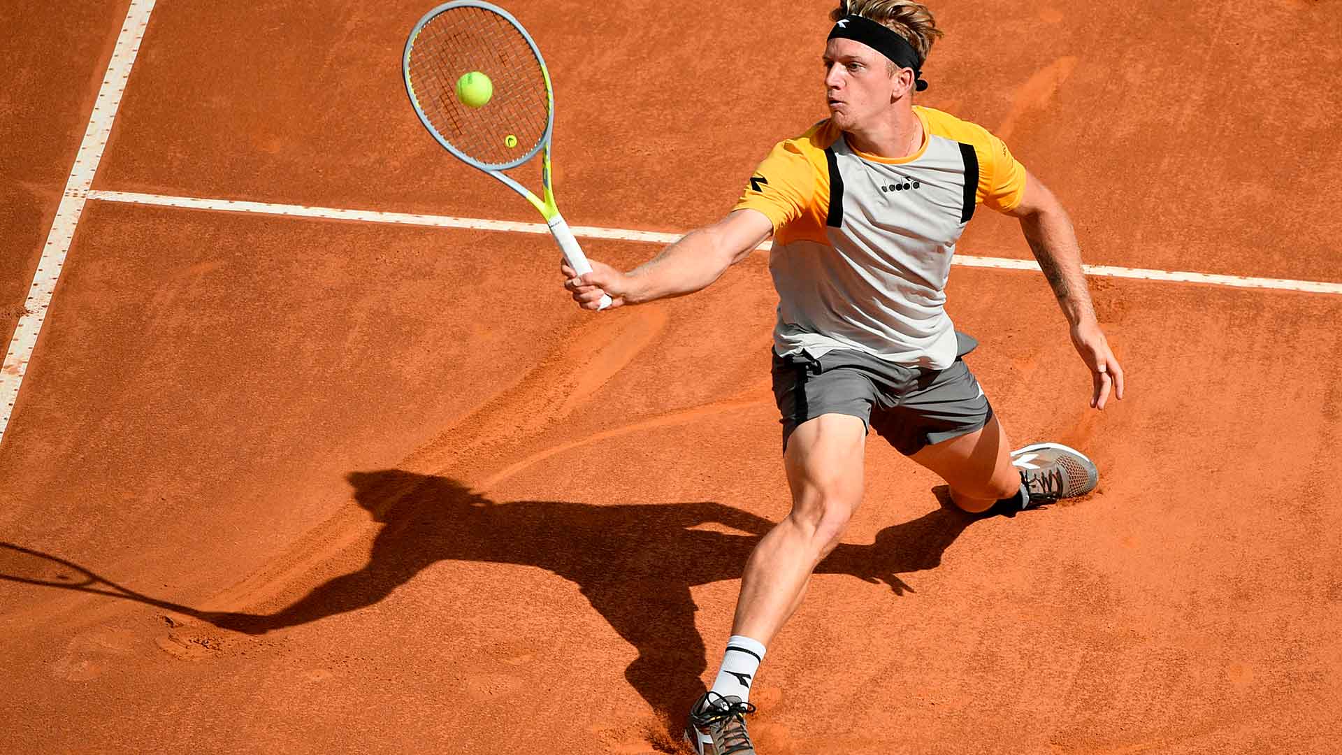 El genio de Davidovich no doblega a Zverev
