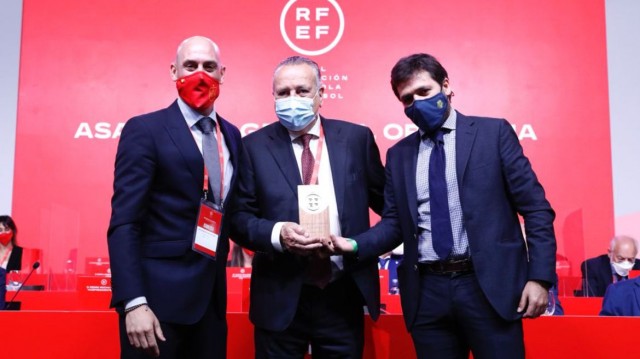 El Villarreal, premiado en la asamblea de la RFEF