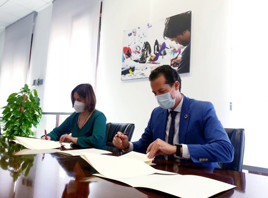 La FVMP firma un convenio de Memoria Histórica con la conselleria de Calidad Democrática