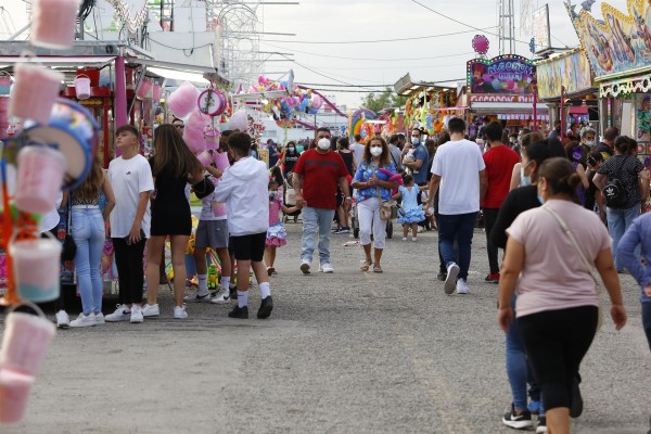 Sanidad notifica 9.536 casos y 40 muertes este fin de semana