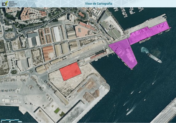 Ecologistas y vecinos rechazan la instalación de una piscifactoría 'en seco' en el Puerto de Alicante