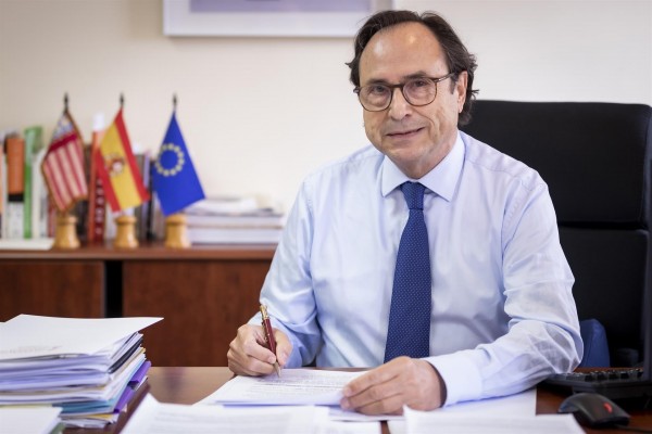 La segunda fase del 'Plan Resistir Plus' registra 14.891 solicitudes en las primeras horas