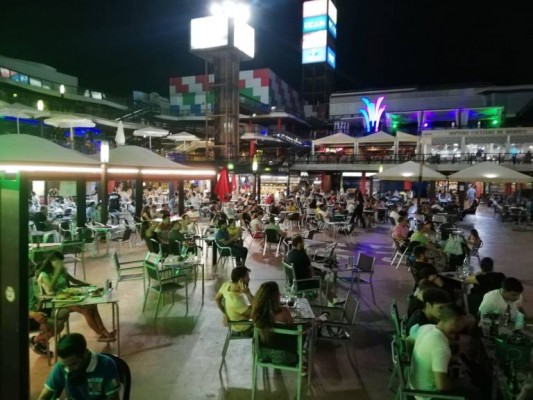 Los altercados en el Zig Zag continúan: cinco policías heridos y el Ayuntamiento pondrá más vigilancia
