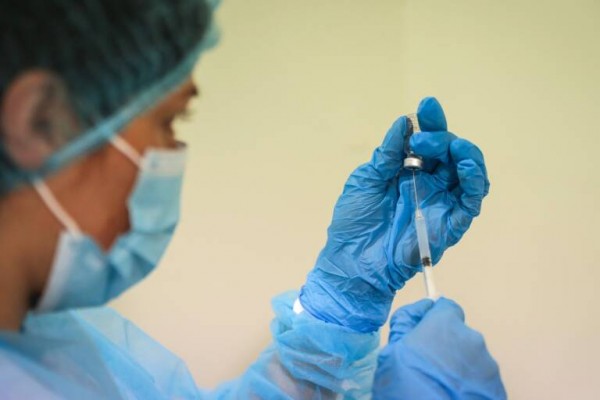 La covid deja respirar a la Región: 20 nuevos casos, las UCI sólo con 18 pacientes y ninguna muerte 