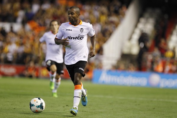 El acuerdo que el Valencia fimó con Doyen para el fichaje de Pabón
