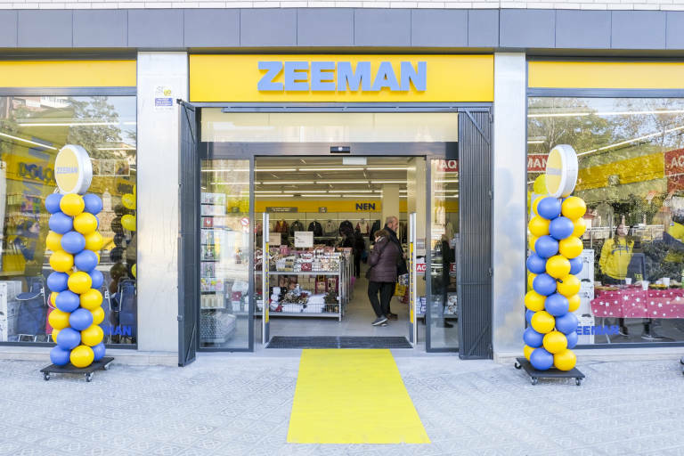 La cadena 'low cost' Zeeman gana peso en València con una novena tienda en la ciudad