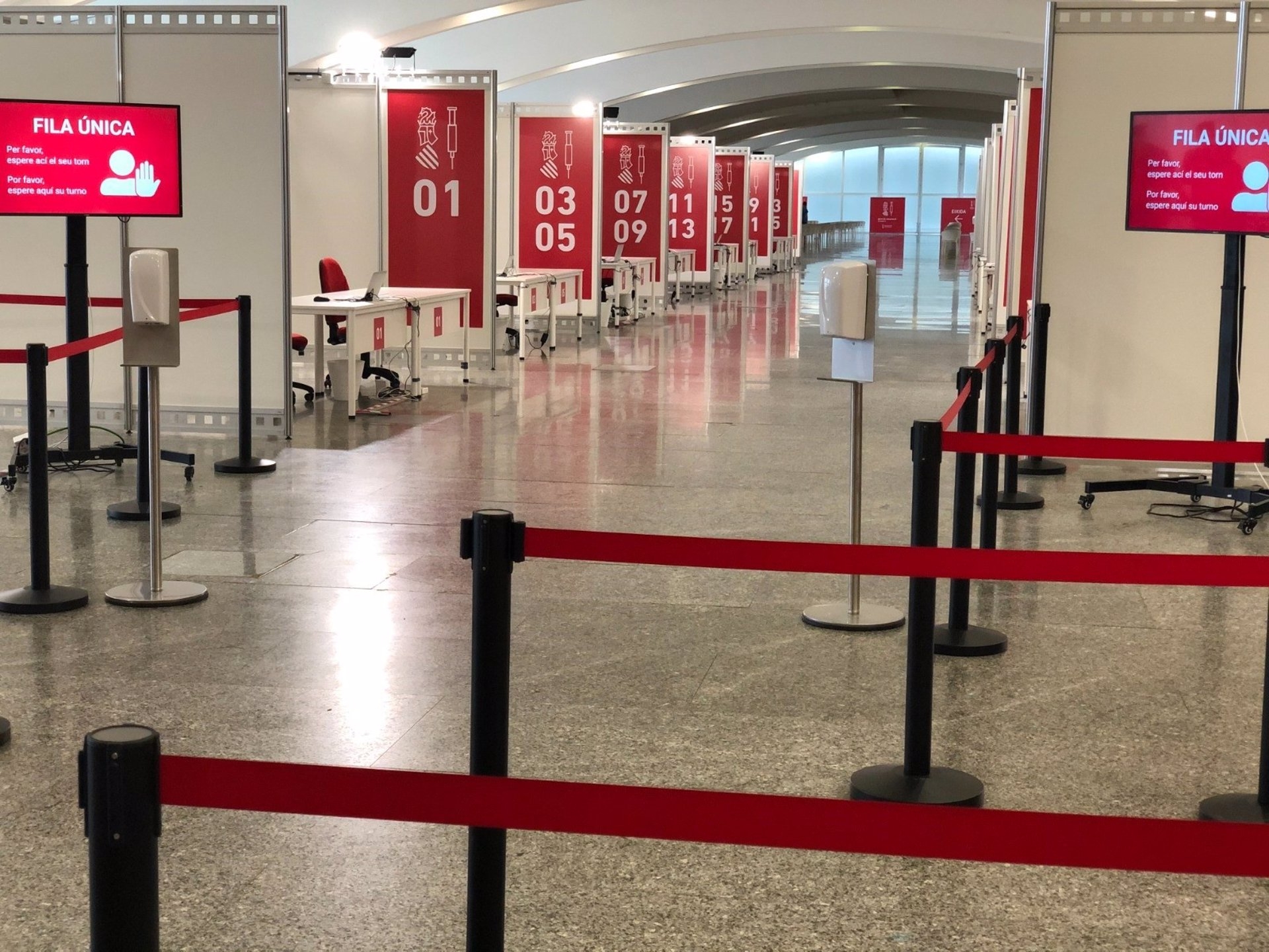 La Comunitat batirá de nuevo el récord de vacunación la próxima semana con 406.575 dosis