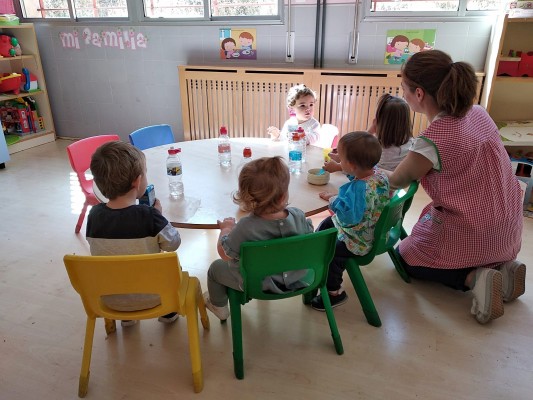 Ulea busca frenar el envejecimiento de la población con ayudas a padres con hijos menores de 3 años