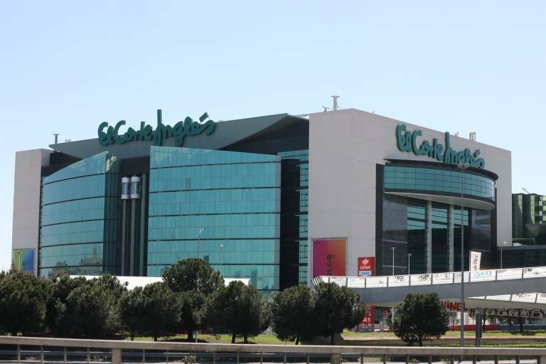 El Corte Inglés pierde 445 millones antes de provisiones y logra un Ebitda positivo de 142 millones