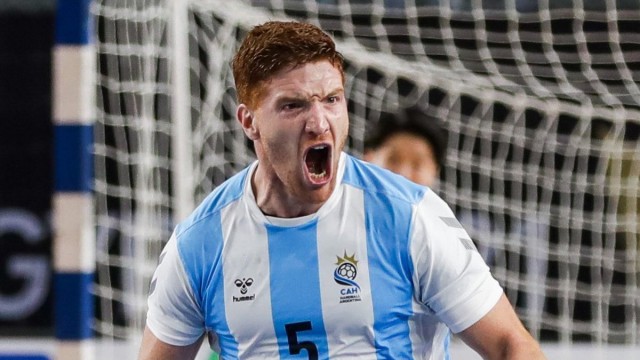 El Benidorm anuncia el fichaje del internacional argentino 'Colo' Vainstein