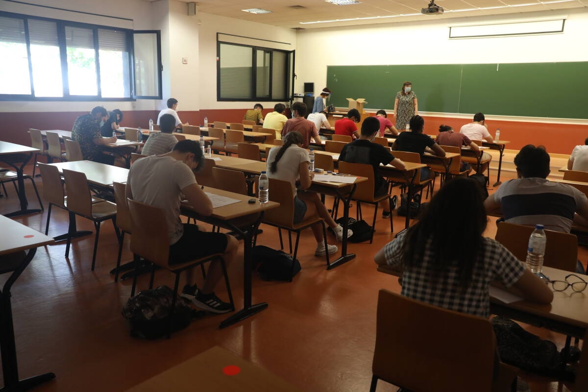 El Consell ratifica el acuerdo para el reparto del incremento de la masa salarial en el sector docente