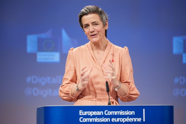Bruselas investiga a Facebook por abuso de posición con los anuncios clasificados