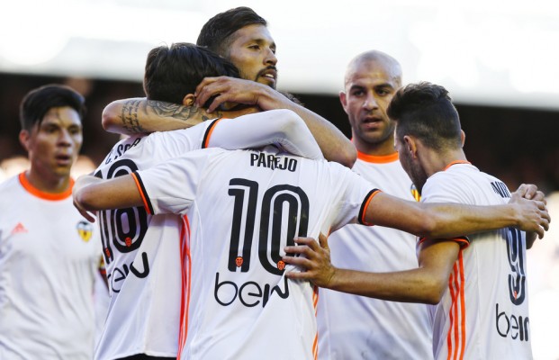 La fortaleza en Mestalla aleja al Valencia del descenso