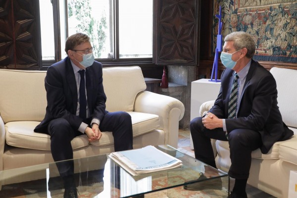 Pérez Tornero y Ximo Puig abordan la futura sede de RTVE en la Comunidad Valenciana