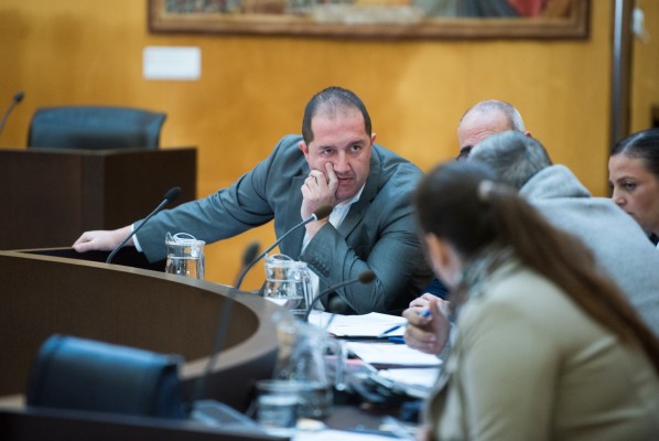 El PSOE de Benidorm reclama que se licite el contrato de los bares de la ciudad deportiva Guillermo Amor

