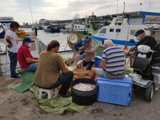 La pesca de artes menores se suma a la protesta contra el plan de Bruselas para el Mediterráneo