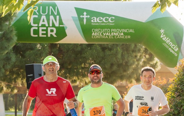 El Global Running Day de Valencia Ciudad del Running recauda 2067 euros para AECC Valencia