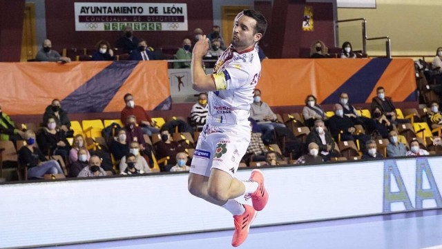 El Benidorm incorpora al extremo izquierdo José Mario Carrillo
