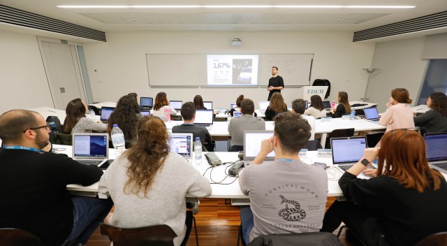 El Máster en Marketing Digital de EDEM duplica sus plazas ante la demanda creciente 