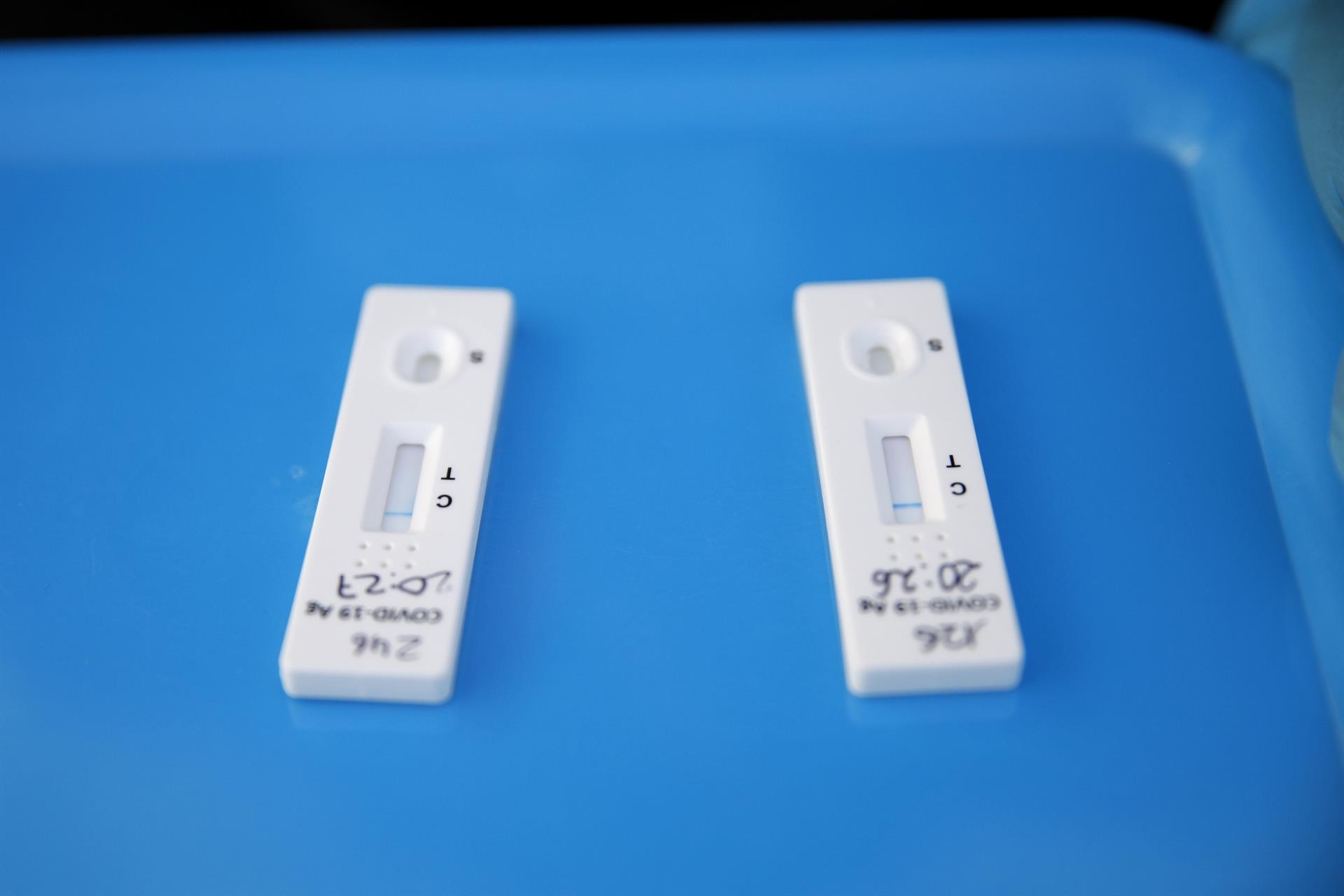 Los contagios se reducen un 97% y los fallecimientos un 93% desde enero en la Comunitat