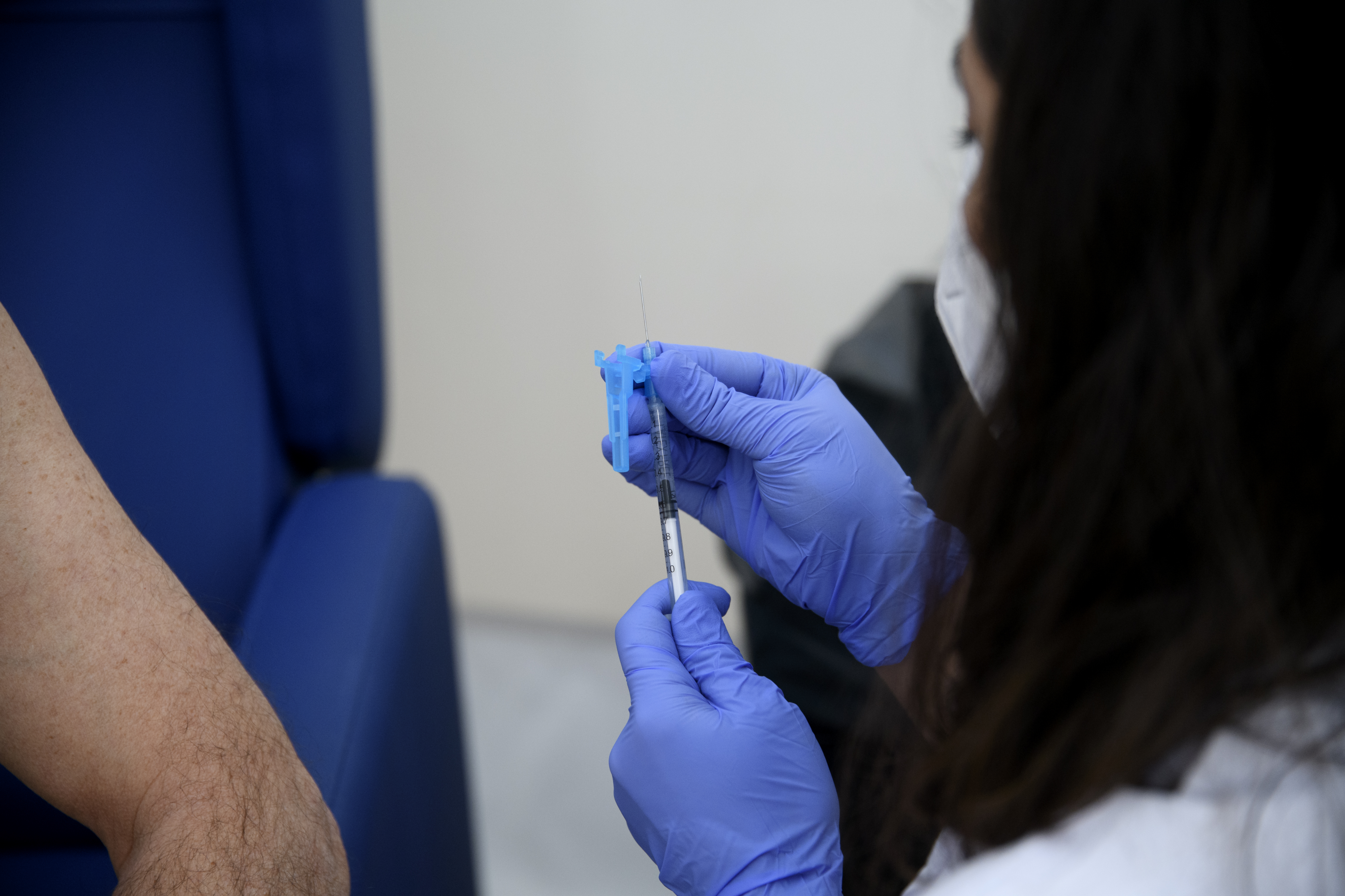 Llegada récord de vacunas Pfizer a la Comunitat Valenciana: 290.160 dosis en dos días