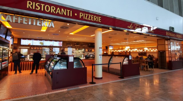 'La Tagliatella' elige El Altet para su estreno en un aeropuerto con un restaurante de 400 metros