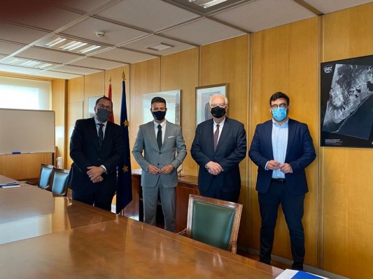 Almussafes presenta el proyecto e-Amic en el Ministerio de Industria