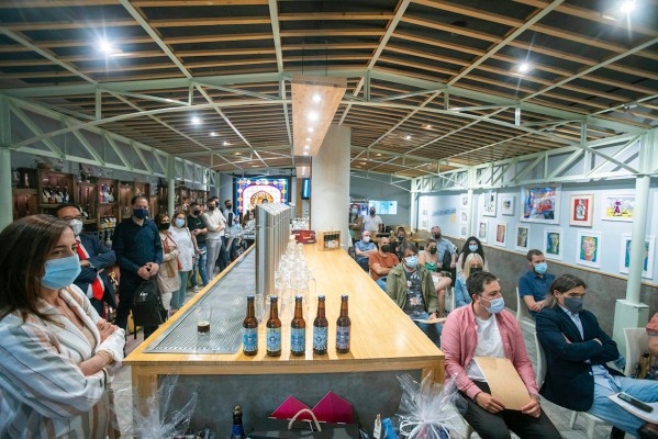 Las Cervezas del Mercado by BWK sube al cielo de la mano de Birra and Blues