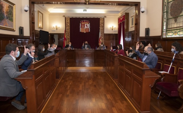 El equipo de gobierno de la Diputación pide la paralización del derribo del poblado de Torre la Sal

