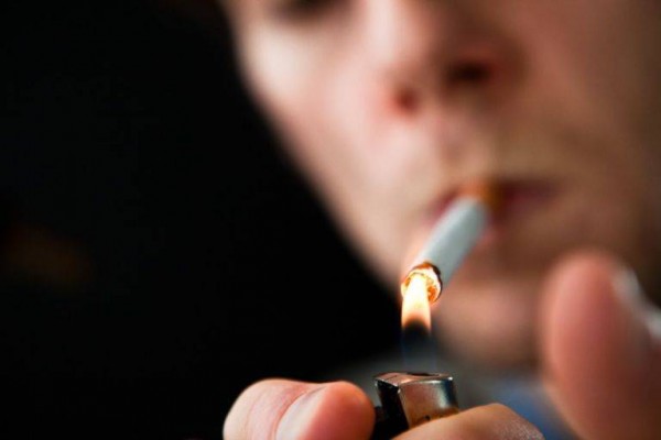 El tabaco disminuye más de una década la esperanza de vida de una persona fumadora