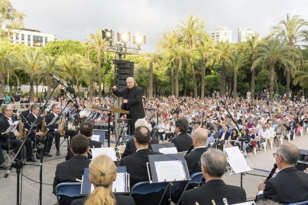 La Banda Sinfónica Municipal de València vuelve a sonar en los Jardines del Palau