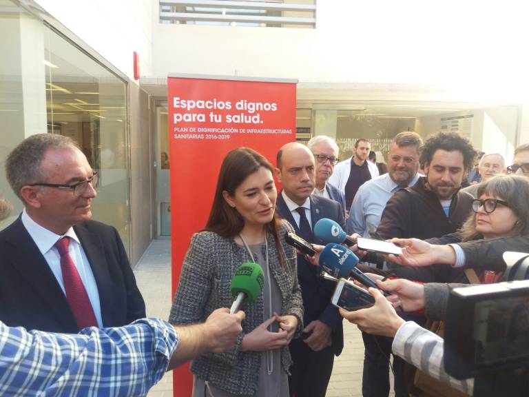 Carmen Montón, este lunes en Alicante - 