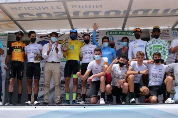 El británico Tobt Perry se impuso en la Vuelta a Alicante