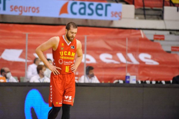 Radovic renueva con el UCAM CB hasta 2023