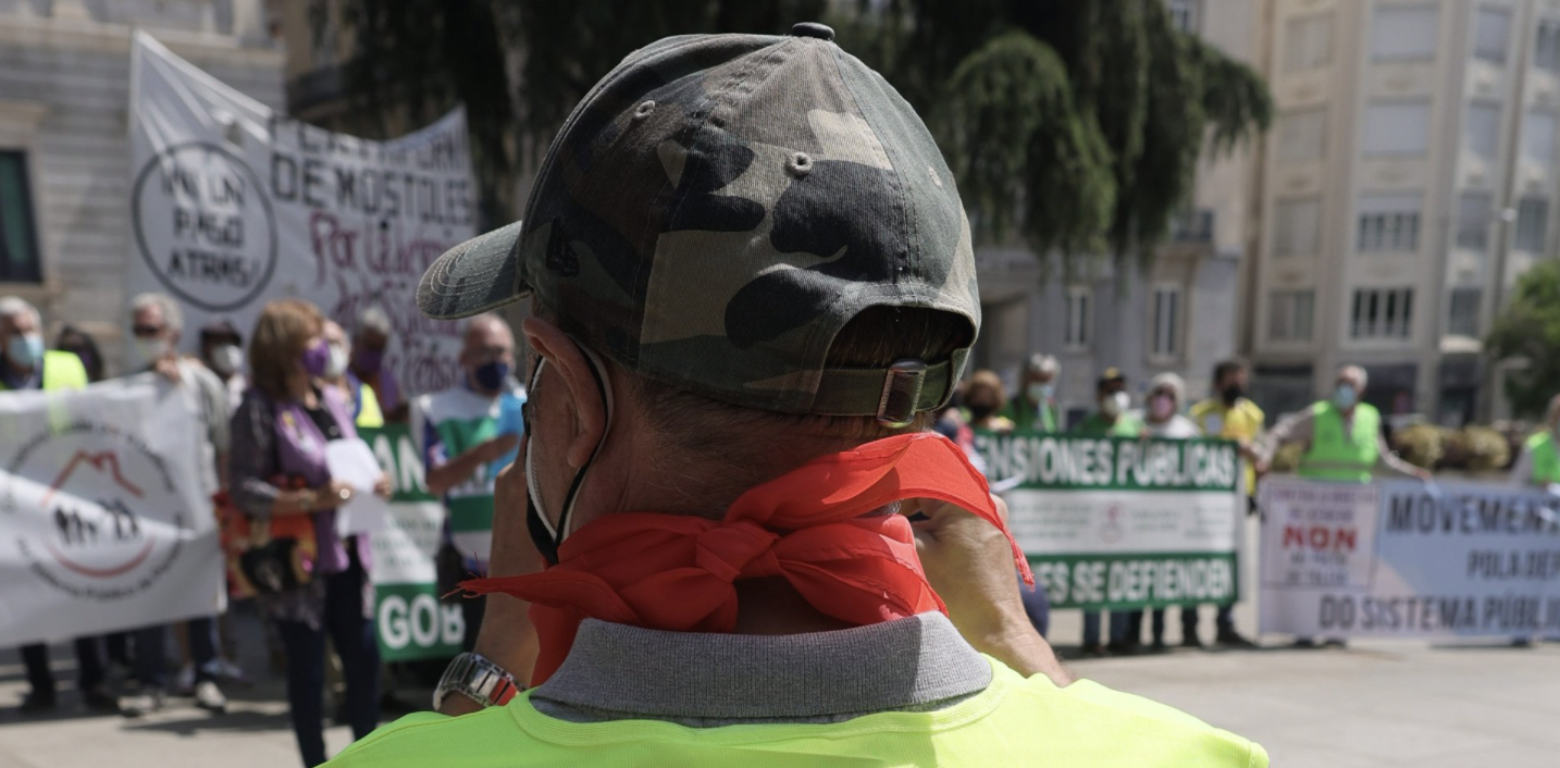 Los pensionistas se manifiestan en València y otras 49 ciudades en defensa del sistema de pensiones