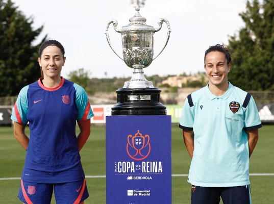El Levante busca igualar a Copas con un Barça intratable que opta al triplete